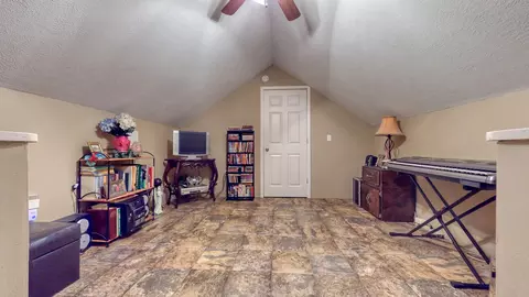582 Ruby Dr, Holladay, TN 38341 photo 17