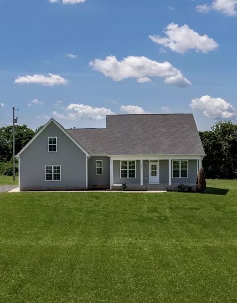 8633 Hwy 52, Portland, TN 37148