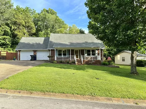 108 Rainier Dr, Columbia, TN 38401