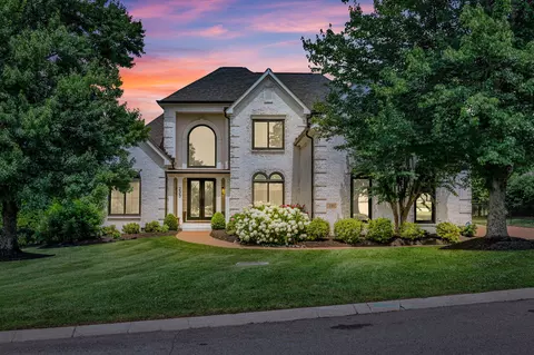 233 Gardenridge Dr, Franklin, TN 37069