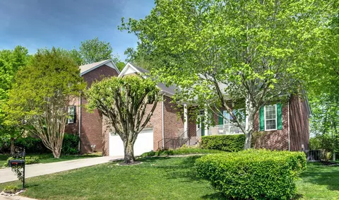 804 High Point Trace Ct, Nashville, TN 37221