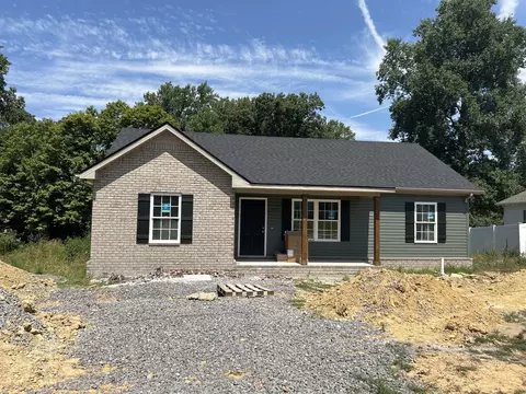 207 Timber Cir, Manchester, TN 37355