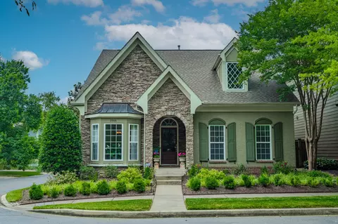 2988 Kingston Cir S, Mount Juliet, TN 37122