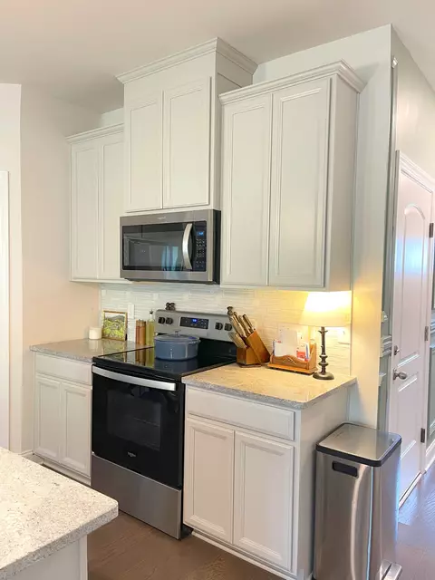 1257 W End Station Dr, Lebanon, TN 37087