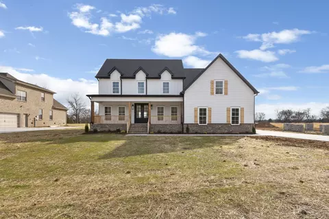 1186 Parsons Rd, Christiana, TN 37037