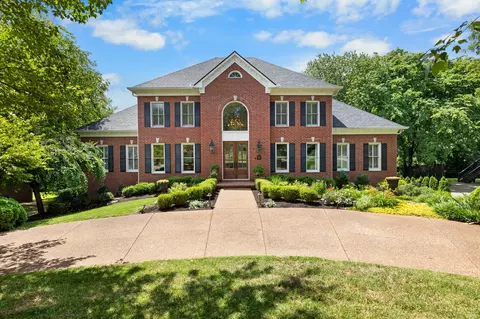 9425 Smithson Ln, Brentwood, TN 37027
