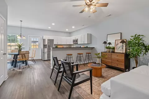 211 Longfellow Ln, Smyrna, TN 37167