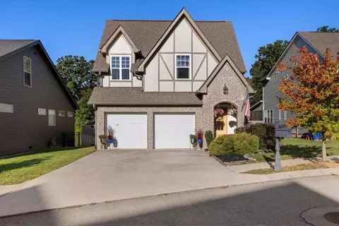 1341 Carrington Way, Chattanooga, TN 37405