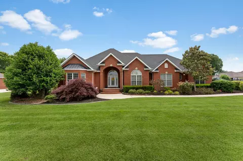 166 Bryan Dr, Winchester, TN 37398