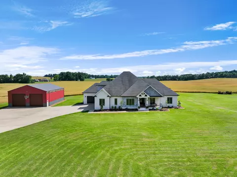 3096 Highway 76, Adams, TN 37010