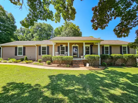 504 Narrows Rd, Shelbyville, TN 37160