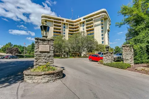 6666 Brookmont Ter #106, Nashville, TN 37205