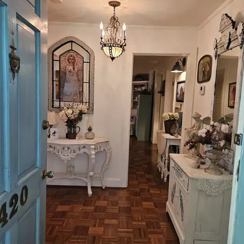 Entry Way - 420 Madison St E, Pulaski, TN 38478 photo 1 of 4