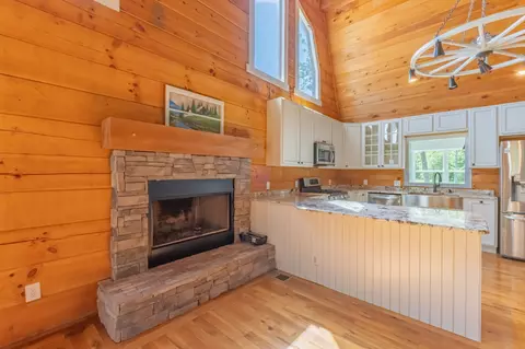Kitchen - 959 Ferrells Loop Rd, Beechgrove, TN 37018 photo 1 of 2