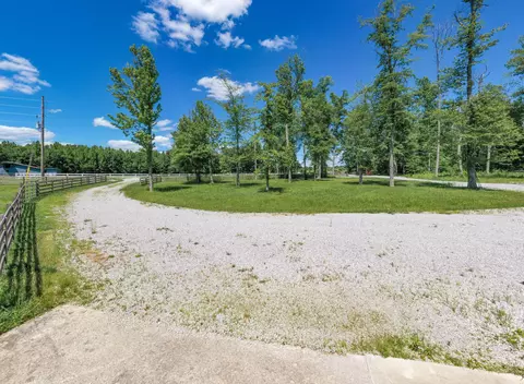 Exterior - 959 Ferrells Loop Rd, Beechgrove, TN 37018 photo 11 of 12