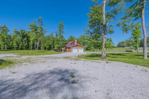 Exterior - 959 Ferrells Loop Rd, Beechgrove, TN 37018 photo 1 of 12