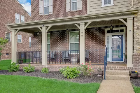 1199 Boxthorn Dr, Brentwood, TN 37027