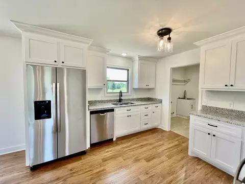 120 E Augustine Dr, Loretto, TN 38469 photo 15