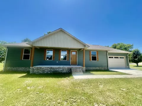 120 E Augustine Dr, Loretto, TN 38469 photo 6