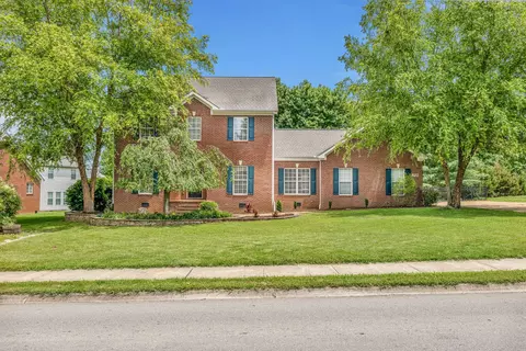 2924 Buckner Ln, Spring Hill, TN 37174