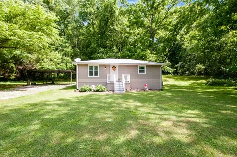 1034 Chestnut Rd, Ashland City, TN 37015