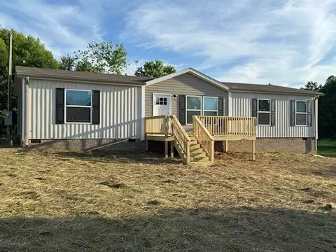 53 Jennifer Ct, Ethridge, TN 38456