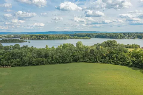 289 Van Has Ln, Winchester, TN 37398
