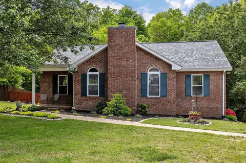 434 Cyprus Ct, Clarksville, TN 37040