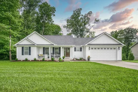 5621 Burgess Allen Rd, Cookeville, TN 38506