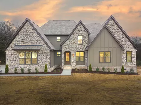 1059 Peyton Pl, Columbia, TN 38401