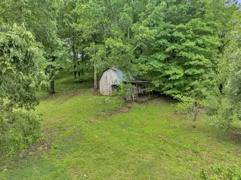 Exterior - 1670 Elmore Rd, Eagleville, TN 37060 photo 6 of 26