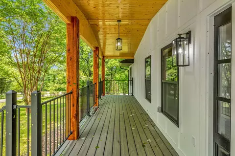Exterior - 1670 Elmore Rd, Eagleville, TN 37060 photo 12 of 26