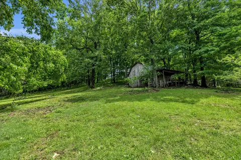 Exterior - 1670 Elmore Rd, Eagleville, TN 37060 photo 16 of 26
