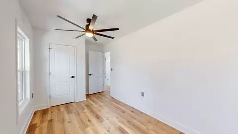 Bedroom - 1670 Elmore Rd, Eagleville, TN 37060 photo 2 of 8