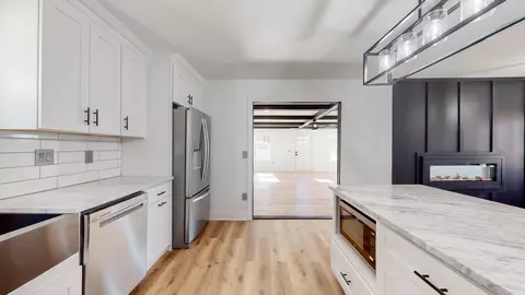 Kitchen - 1670 Elmore Rd, Eagleville, TN 37060 photo 4 of 4