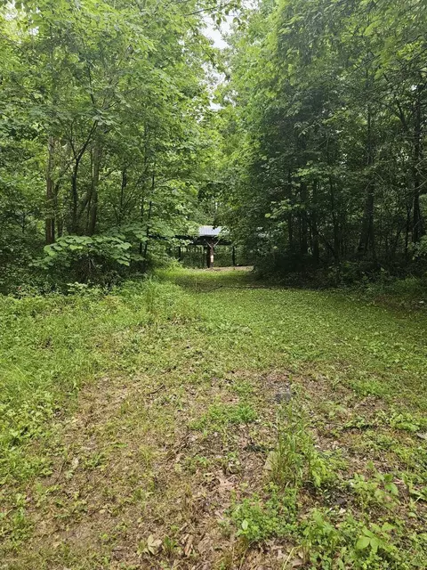 190 Kelly Mount Zoar Rd, Hopkinsville, KY 42240