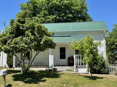 206 Old Flat Creek Rd, Shelbyville, TN 37160