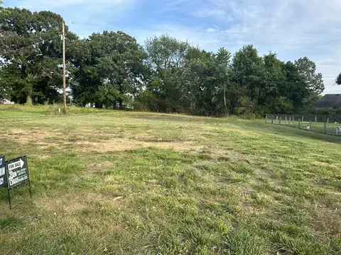 300 Rose St, Lafayette, TN 37083