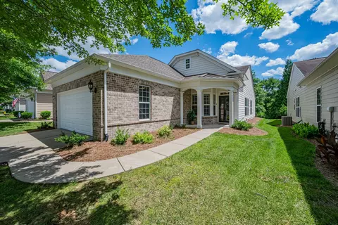 377 Blockade Ln, Mount Juliet, TN 37122