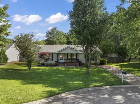 7208 Icarus Ct, Fairview, TN 37062