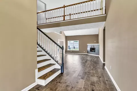 Entry Way - 6689 E Benton Rd, Springfield, TN 37172 photo 1 of 4