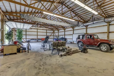 Other - 6689 E Benton Rd, Springfield, TN 37172 photo 4 of 17