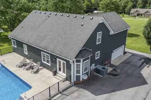 Other - 6689 E Benton Rd, Springfield, TN 37172 photo 2 of 17