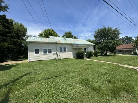 Other - 106 Dickson Ave, Dickson, TN 37055 photo 1 of 4
