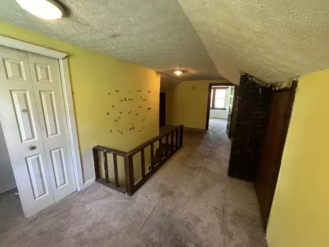 Entry Way - 106 Dickson Ave, Dickson, TN 37055 photo 2 of 2