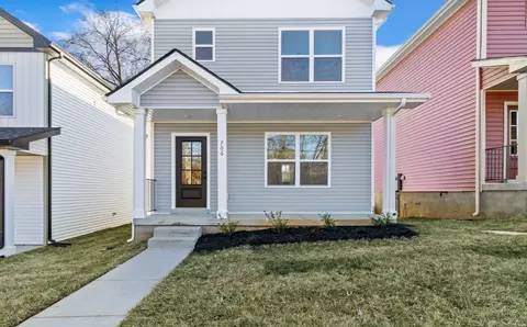 706 Crossland Ave, Clarksville, TN 37040