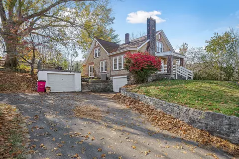 224 Jackson Ave, Carthage, TN 37030