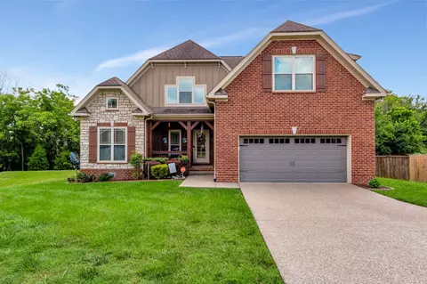 2006 Queens Ct, Spring Hill, TN 37174