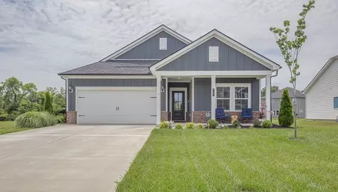 6103 Gladstone Ln, Rockvale, TN 37153