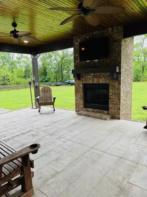 924 Cherry St, Eagleville, TN 37060 photo 3